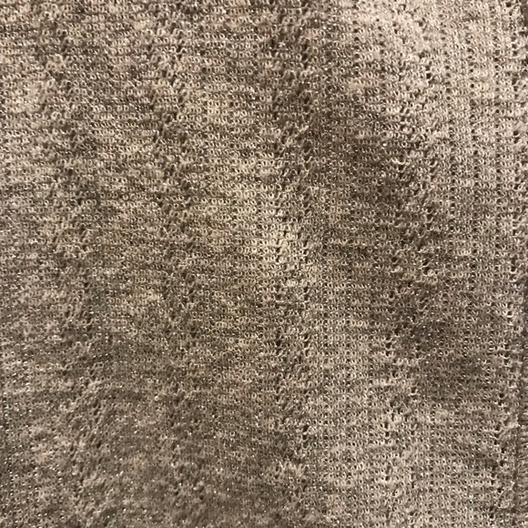 Victoria’s Secret long sleeve top - Picture 4 of 4